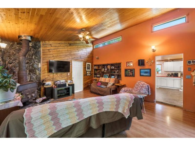 47400 EXTROM Road | Chilliwack British Columbia | Slide Image Nine