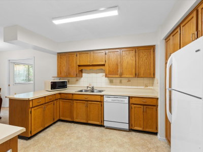 32718 GARIBALDI Drive | Abbotsford British Columbia | Slide Image Twelve