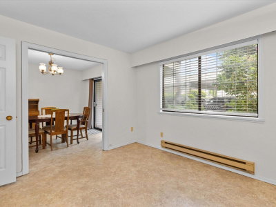 32718 GARIBALDI Drive | Abbotsford British Columbia | Slide Image Nineteen