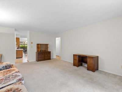 32718 GARIBALDI Drive | Abbotsford British Columbia | Slide Image Eight
