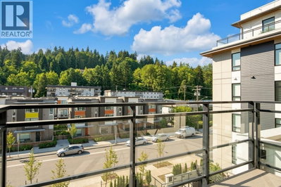 3018 ST GOERGE Street | Port Moody British Columbia | Slide Image Twenty