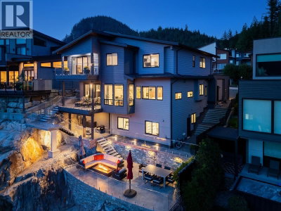 41301 HORIZON Drive | Squamish British Columbia | Slide Image Twenty-five