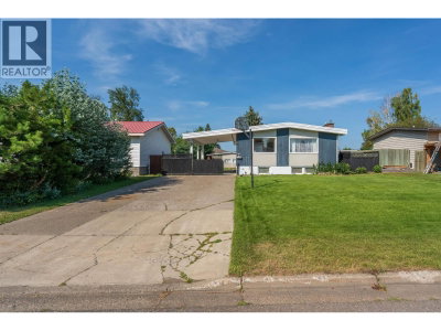 1126 CLUCULZ Avenue | Prince George British Columbia | Slide Image Three
