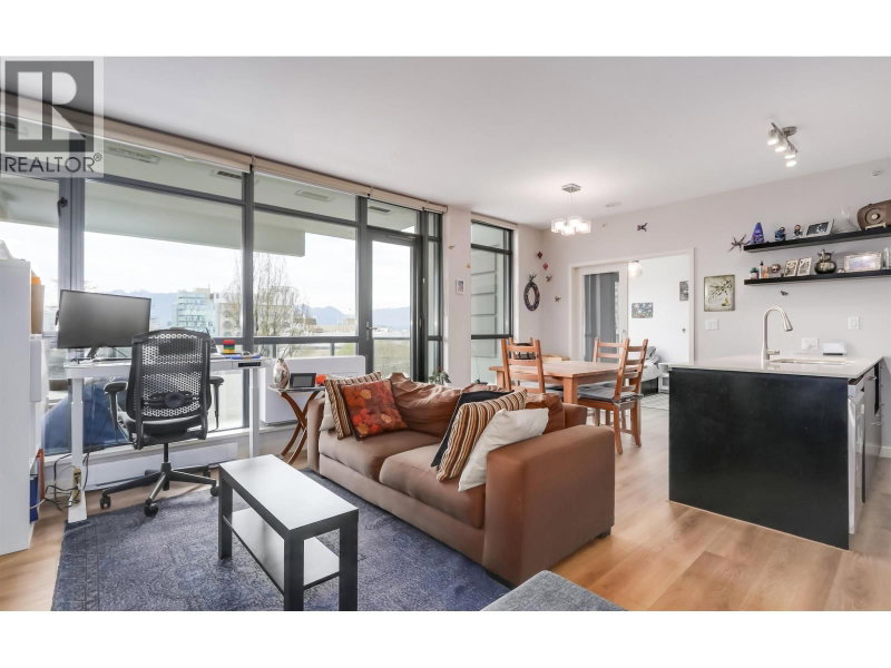 2851 HEATHER Street Vancouver British Columbia, V5Z 0A2 - 3 Bedrooms Condo For Sale