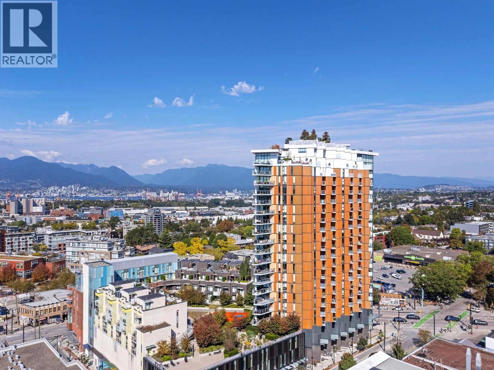 285 10TH Avenue, Vancouver, British Columbia V5T 0H6