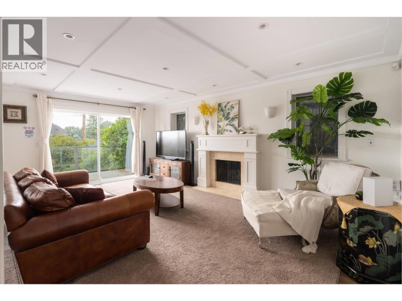 4333 LOCARNO Crescent Vancouver British Columbia, V6R 1G2 - 5 Bedrooms Home For Sale