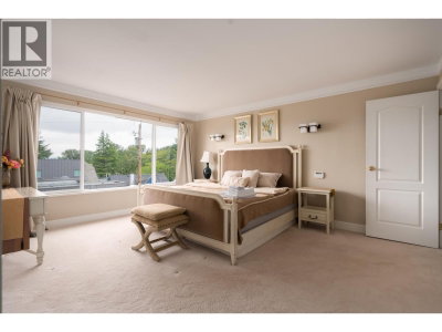 4333 LOCARNO Crescent | Vancouver British Columbia | Slide Image Twenty