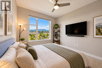 550 SEABORNE Place | Port Coquitlam British Columbia | Slide Image Six