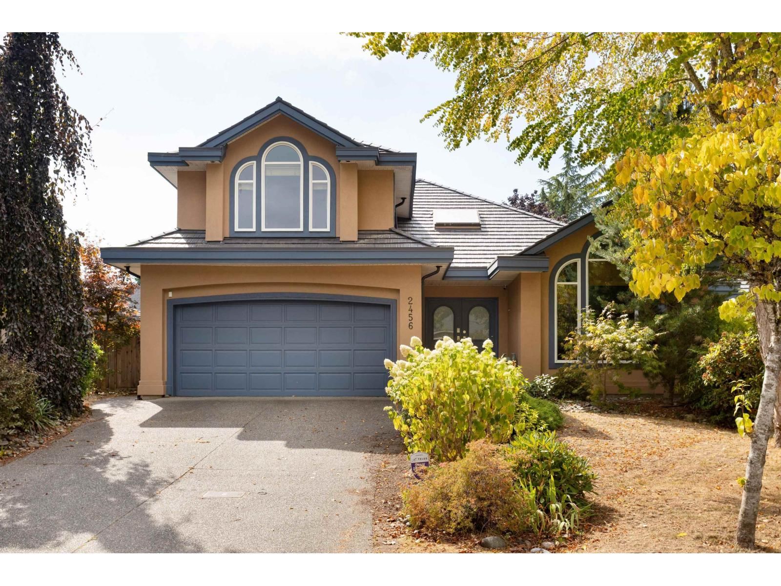 2456 149A Street, Surrey, British Columbia V4P 1N7