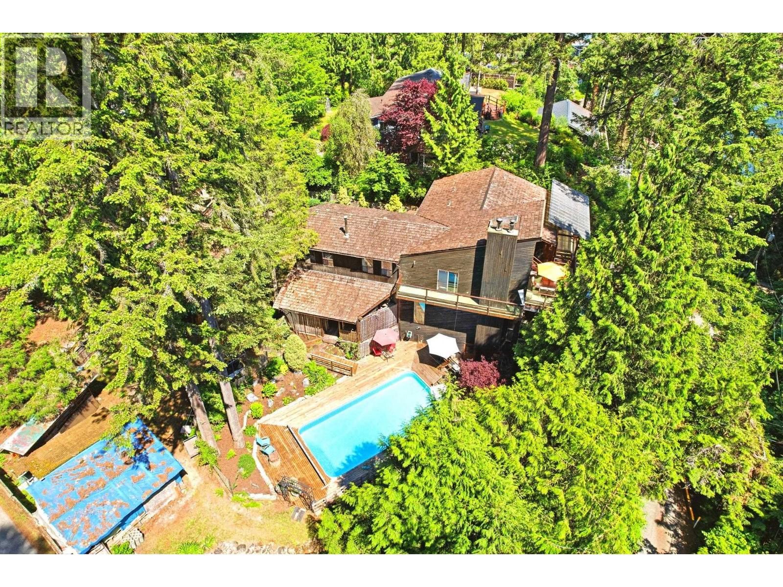 5481 INDIAN RIVER Drive, North Vancouver, British Columbia V7G 2T7