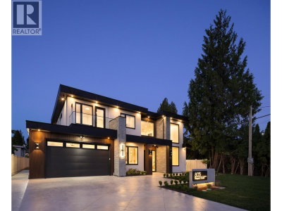 805 PROSPECT Street | Coquitlam British Columbia | Slide Image Two