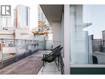 618 ABBOTT Street | Vancouver British Columbia | Slide Image Eleven