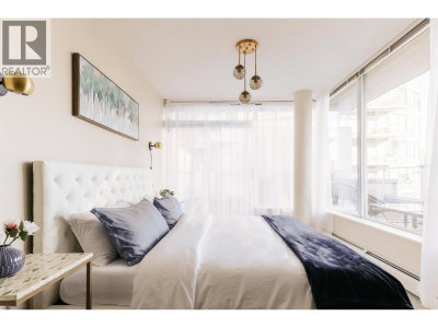 618 ABBOTT Street | Vancouver British Columbia | Slide Image Nine