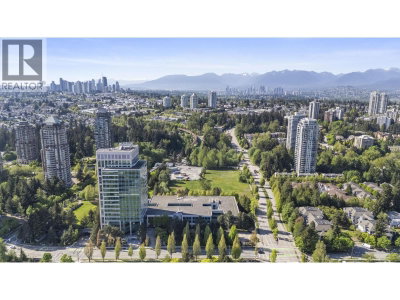 6878 SOUTHPOINT Drive | Burnaby British Columbia | Slide Image Thirty