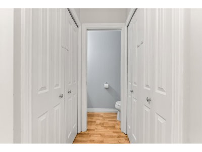 33321 GEORGE FERGUSON Way | Abbotsford British Columbia | Slide Image Sixteen
