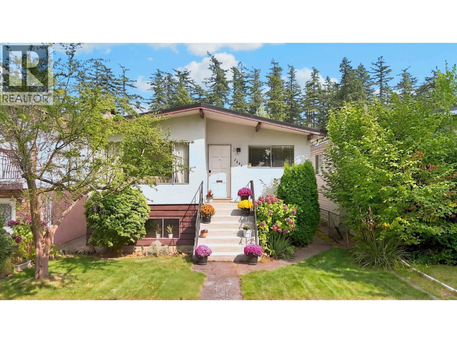 5884 ORMIDALE Street, Vancouver, British Columbia V5R 4R3
