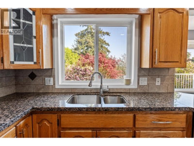 1252 GATEWAY Place | Port Coquitlam British Columbia | Slide Image Twelve