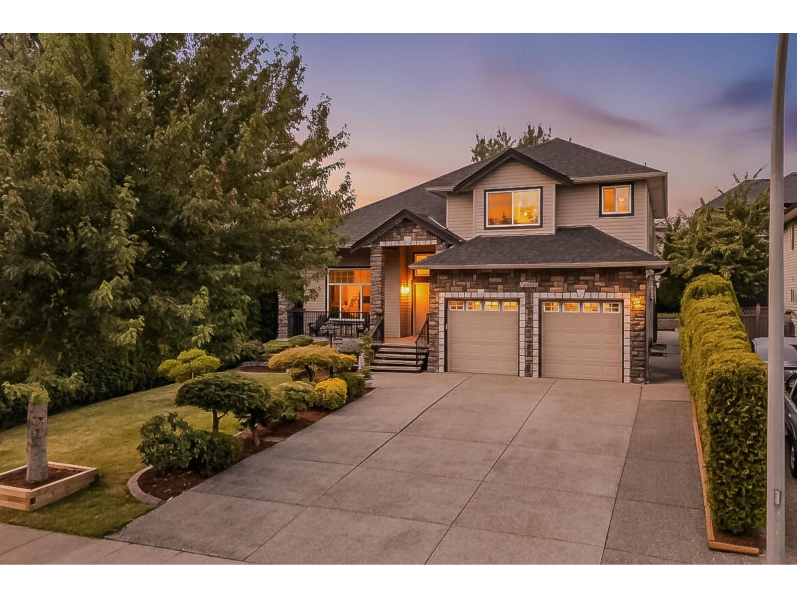 26843 25A Avenue, Langley, British Columbia V4W 4A2