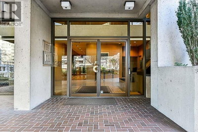 738 BROUGHTON Street | Vancouver British Columbia | Slide Image Two