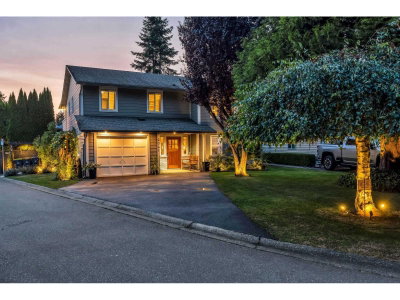 6041 183A Street | Surrey British Columbia | Slide Image Thirty-five