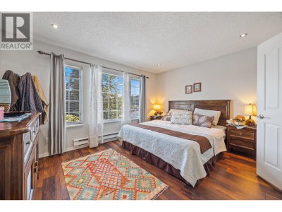 2561 RUNNEL Drive | Coquitlam British Columbia | Slide Image Twenty-one