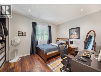 2561 RUNNEL Drive | Coquitlam British Columbia | Slide Image Twenty-six