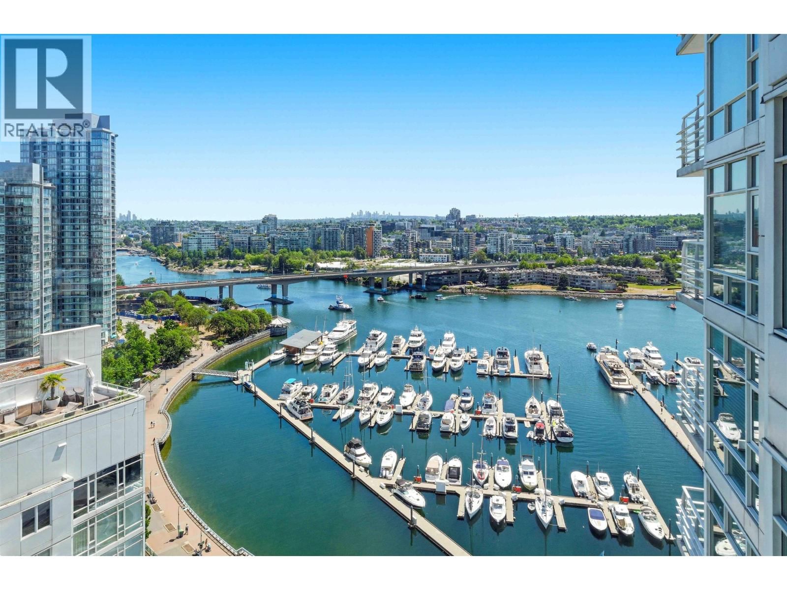 1199 MARINASIDE Crescent, Vancouver, British Columbia V6Z 2Y2