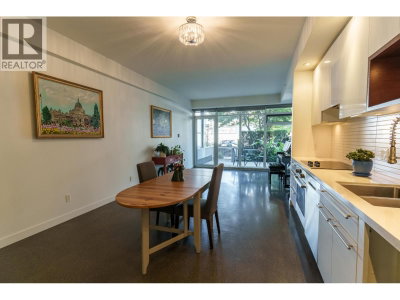 260 2ND Avenue | Vancouver British Columbia | Slide Image Two
