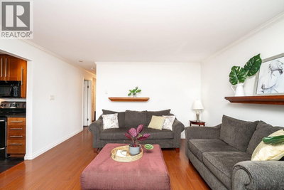 2412 ALDER Street | Vancouver British Columbia | Slide Image Eight