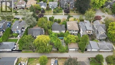 2971 37TH Avenue | Vancouver British Columbia | Slide Image Seven