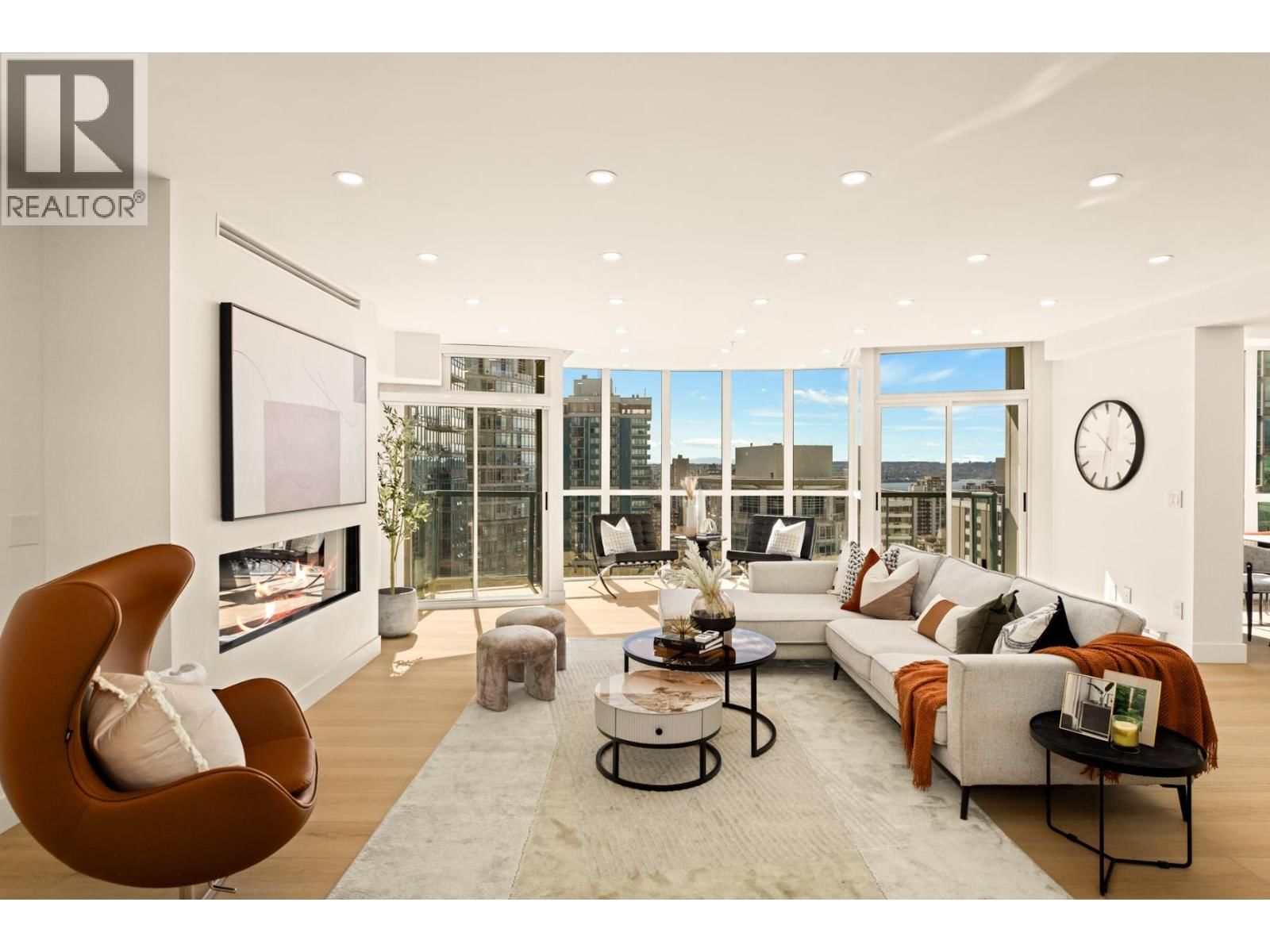 1239 GEORGIA Street, Vancouver, British Columbia V6E 4R8