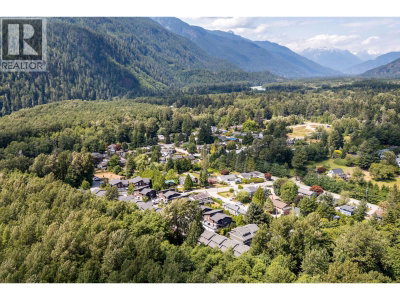 1158 CARMEL Place | Squamish British Columbia | Slide Image Twenty-three