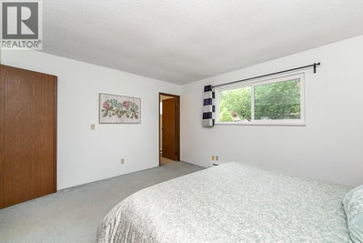 1205 CYPRESS Place | Port Moody British Columbia | Slide Image Twenty-one