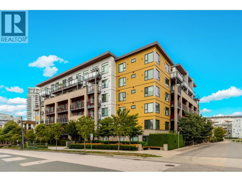 621 REGAN Avenue Coquitlam British Columbia, V3J 0K1 - 2 Bedrooms Condo For Sale