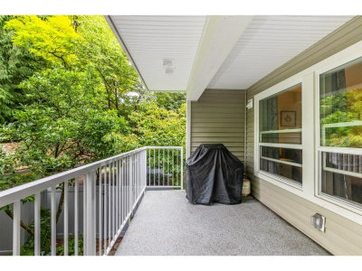 9688 148 Street | Surrey British Columbia | Slide Image Thirty