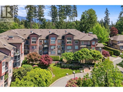 1140 STRATHAVEN Drive | North Vancouver British Columbia | Slide Image Thirty-five