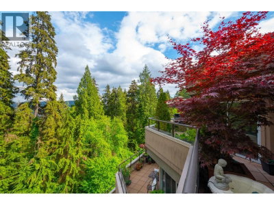 1500 OSTLER Court | North Vancouver British Columbia | Slide Image Thirty-three