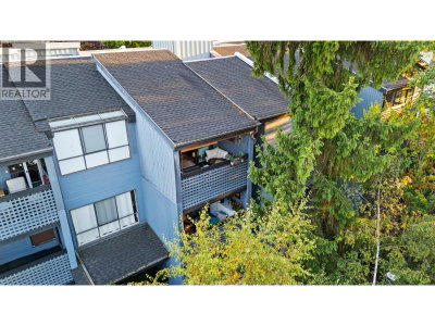 2173 6 Avenue | Vancouver British Columbia | Slide Image Thirty