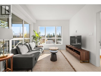 3596 MALSUM Drive | North Vancouver British Columbia | Slide Image Three