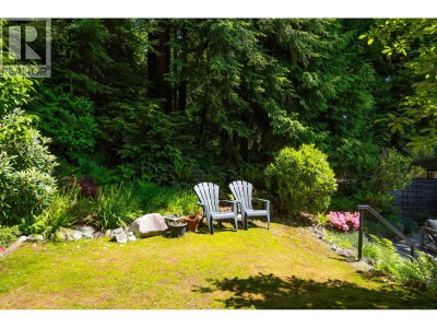 2643 PANORAMA Drive | North Vancouver British Columbia | Slide Image Thirty-seven