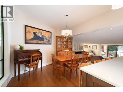 2643 PANORAMA Drive | North Vancouver British Columbia | Slide Image Seven