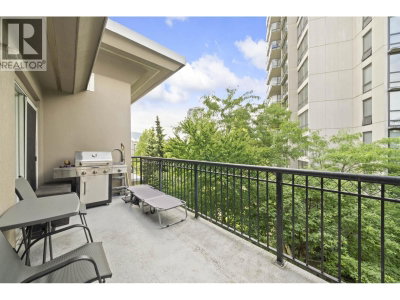1185 PACIFIC Street | Coquitlam British Columbia | Slide Image Nineteen