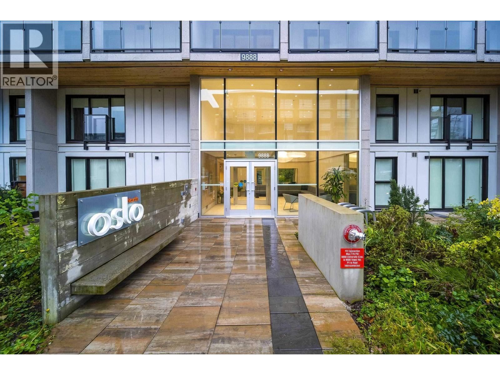 9888 UNIVERSITY Crescent, Burnaby, British Columbia V5A 0G4