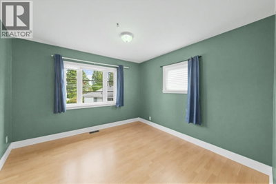 311 MOUNT ROYAL Drive | Port Moody British Columbia | Slide Image Thirteen