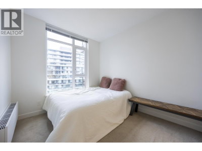 8940 UNIVERSITY Crescent | Burnaby British Columbia | Slide Image Eighteen