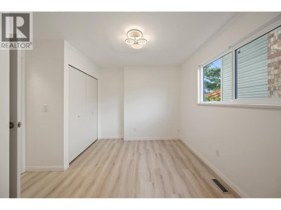 2556 TRILLIUM Place | Coquitlam British Columbia | Slide Image Seventeen