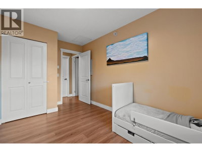 700 KLAHANIE Drive | Port Moody British Columbia | Slide Image Nineteen