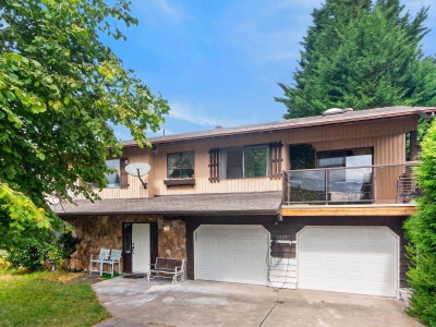 34757 MOFFAT Avenue | Mission British Columbia | Slide Image One
