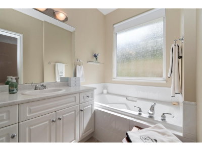 5700 JINKERSON Road | Chilliwack British Columbia | Slide Image Twenty-seven