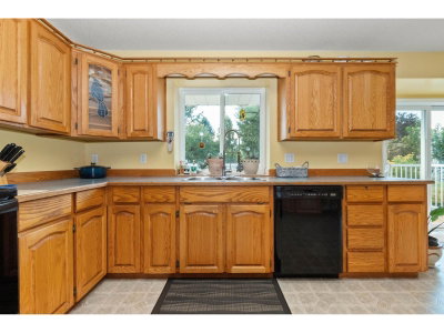 46054 BRITTON Avenue | Chilliwack British Columbia | Slide Image Twelve